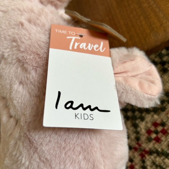 I am - Travel Neck Pillow for Kids - Picture 3 of 6